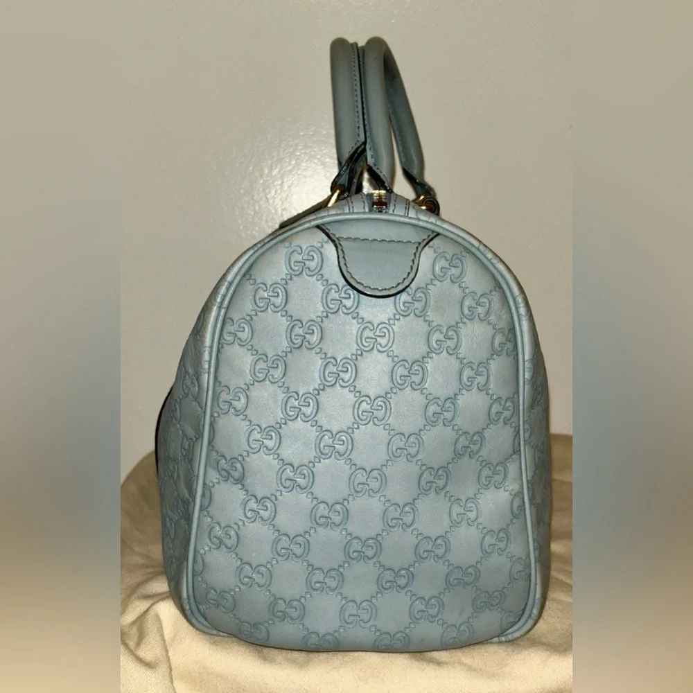 Authentic Gucci Guccissima Joy Boston Bag in light blue. - Picture 6 of 14